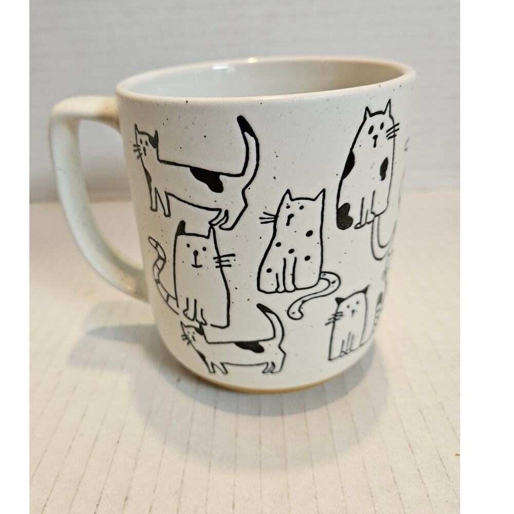 Black Cat embossed speckled Ceramic 16oz Coffee Mug Spectrum Designz